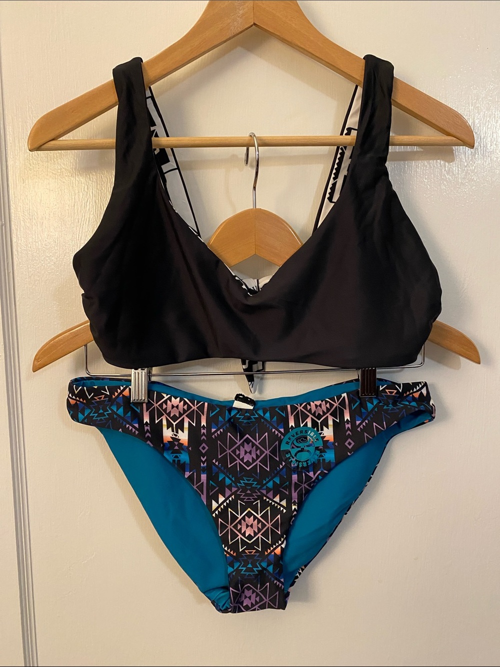 Hooey Rally & Rampy Black & Teal Aztec Women’s Two-Piece Bikini Medium